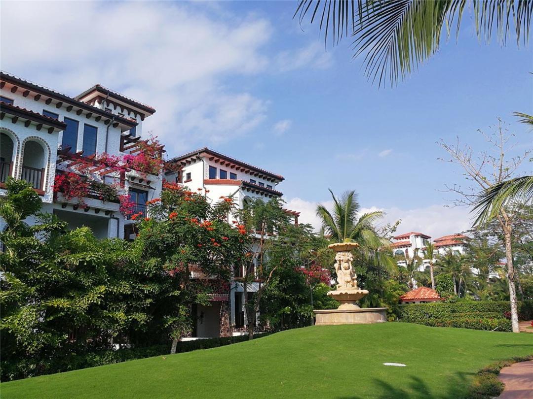 Best Western Premier International Resort Hotel Санья Екстер'єр фото