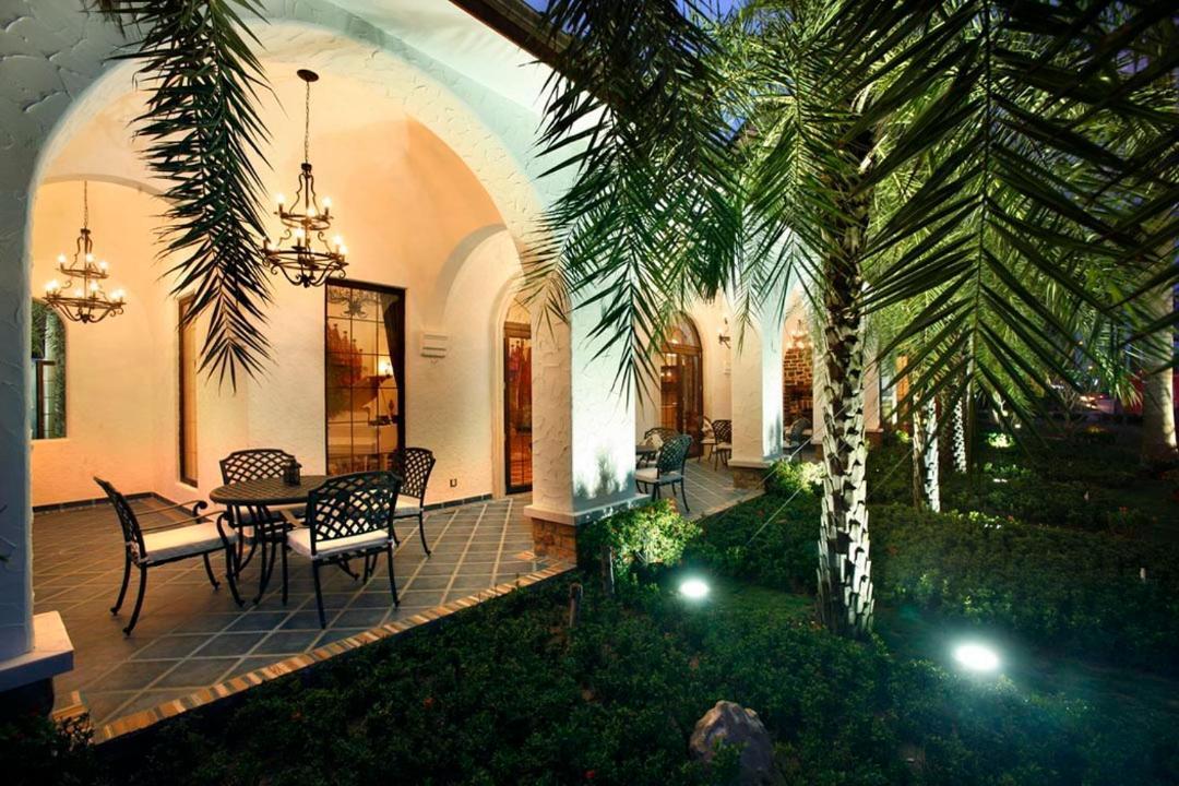 Best Western Premier International Resort Hotel Санья Екстер'єр фото